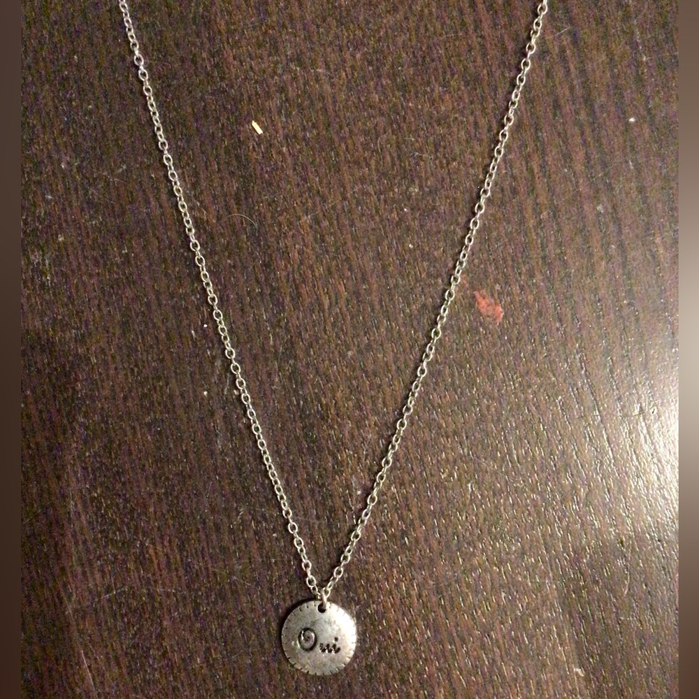 New! Oui' Disc Pendant Necklace - alloy